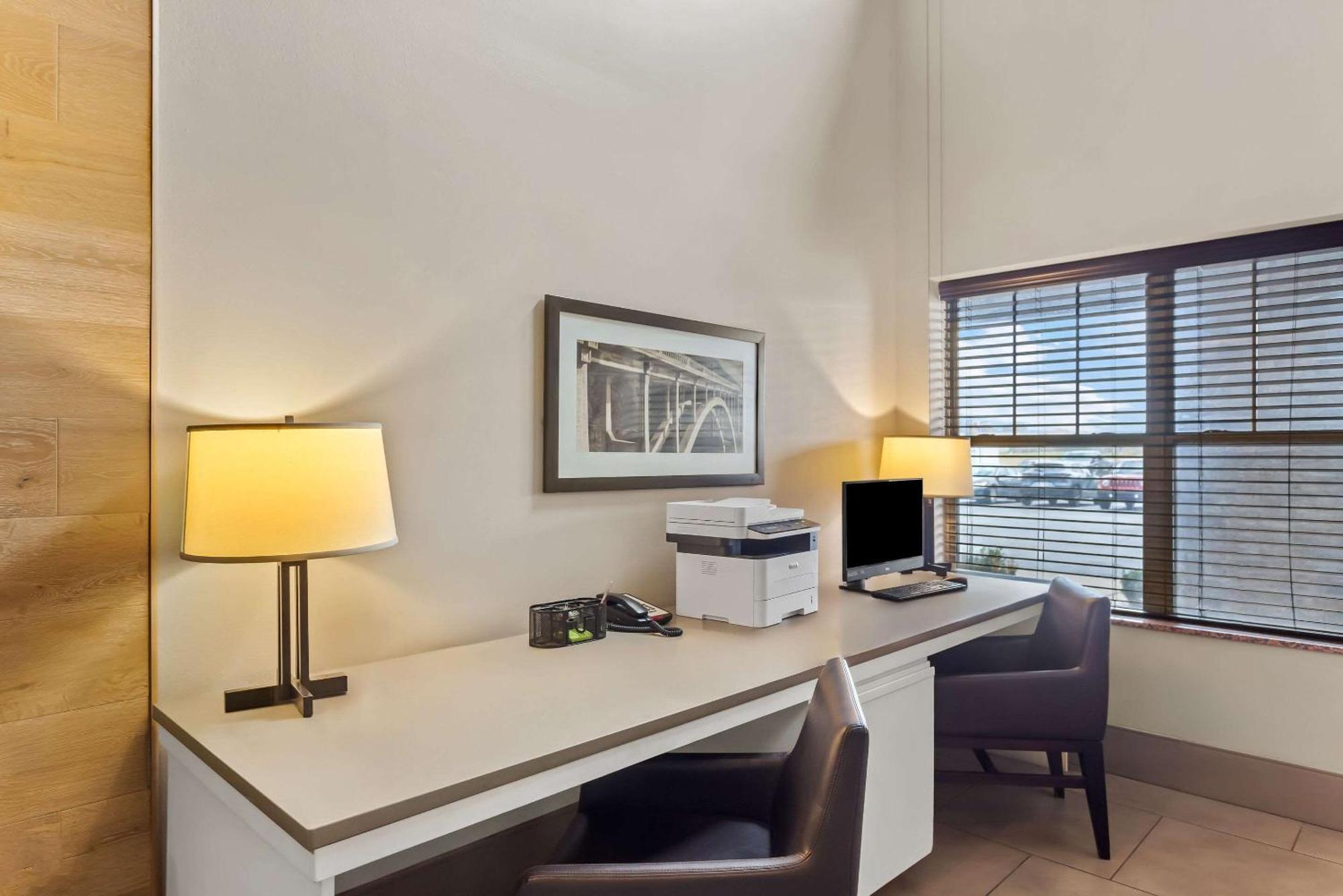 Country Inn & Suites By Radisson, Portage, In Екстер'єр фото